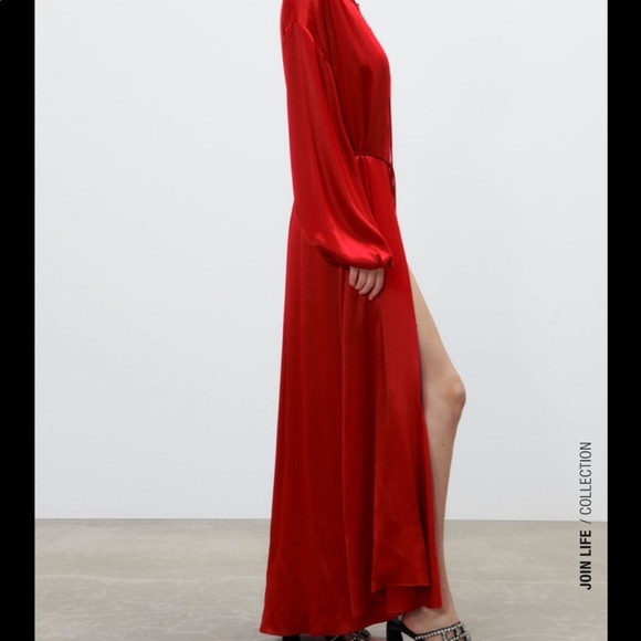Zara red viscose flowy limited edition Halloween cape dress with black mask - Picture 8 of 16